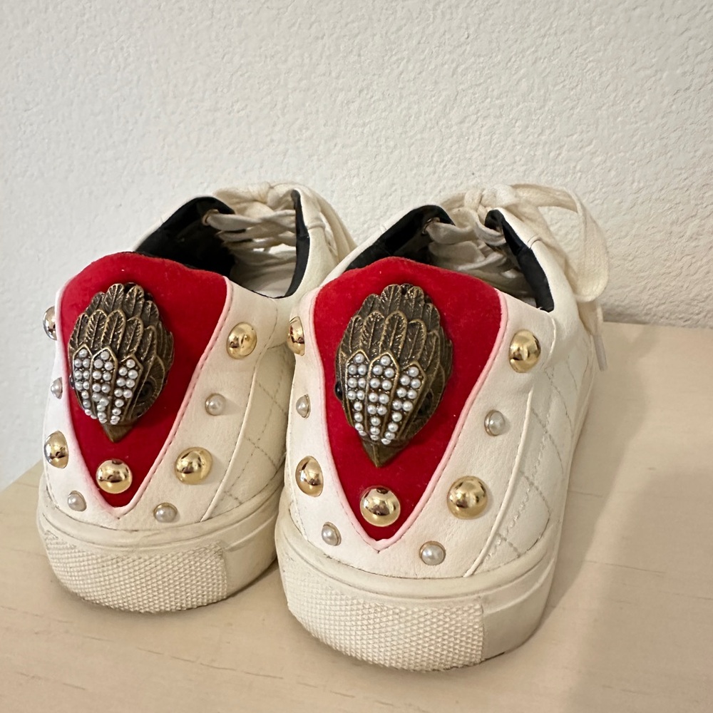Kurt Geiger London Quilted White Leather Sneakers Womens size 10